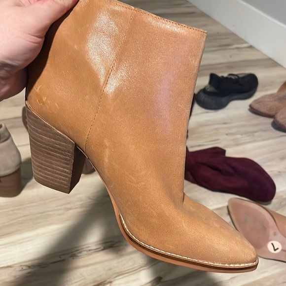 lucky brand booties - Picture 1 of 1